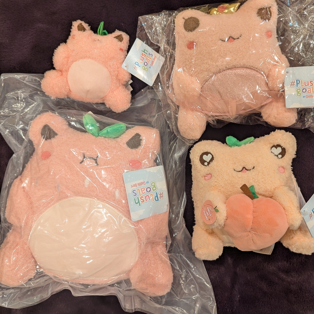 NWT wawa plush collection